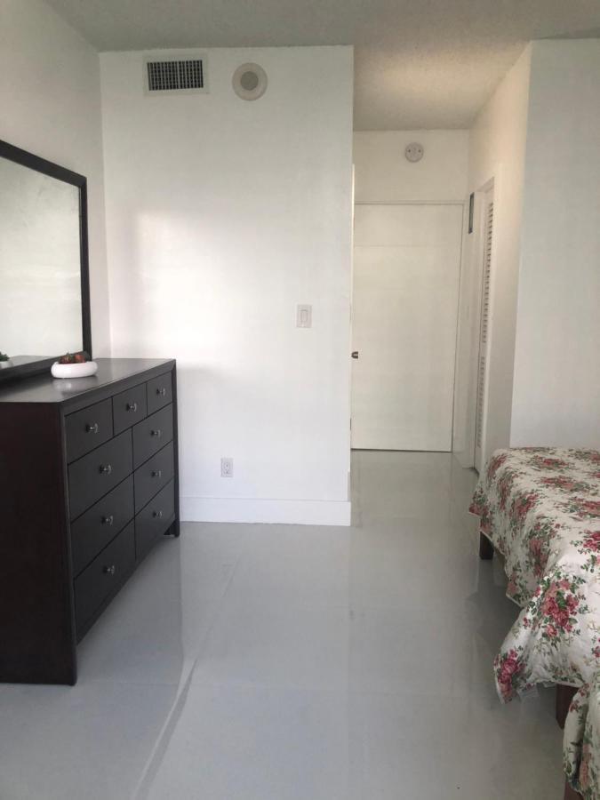 The Blue Island Apartment Miami Beach Exterior photo